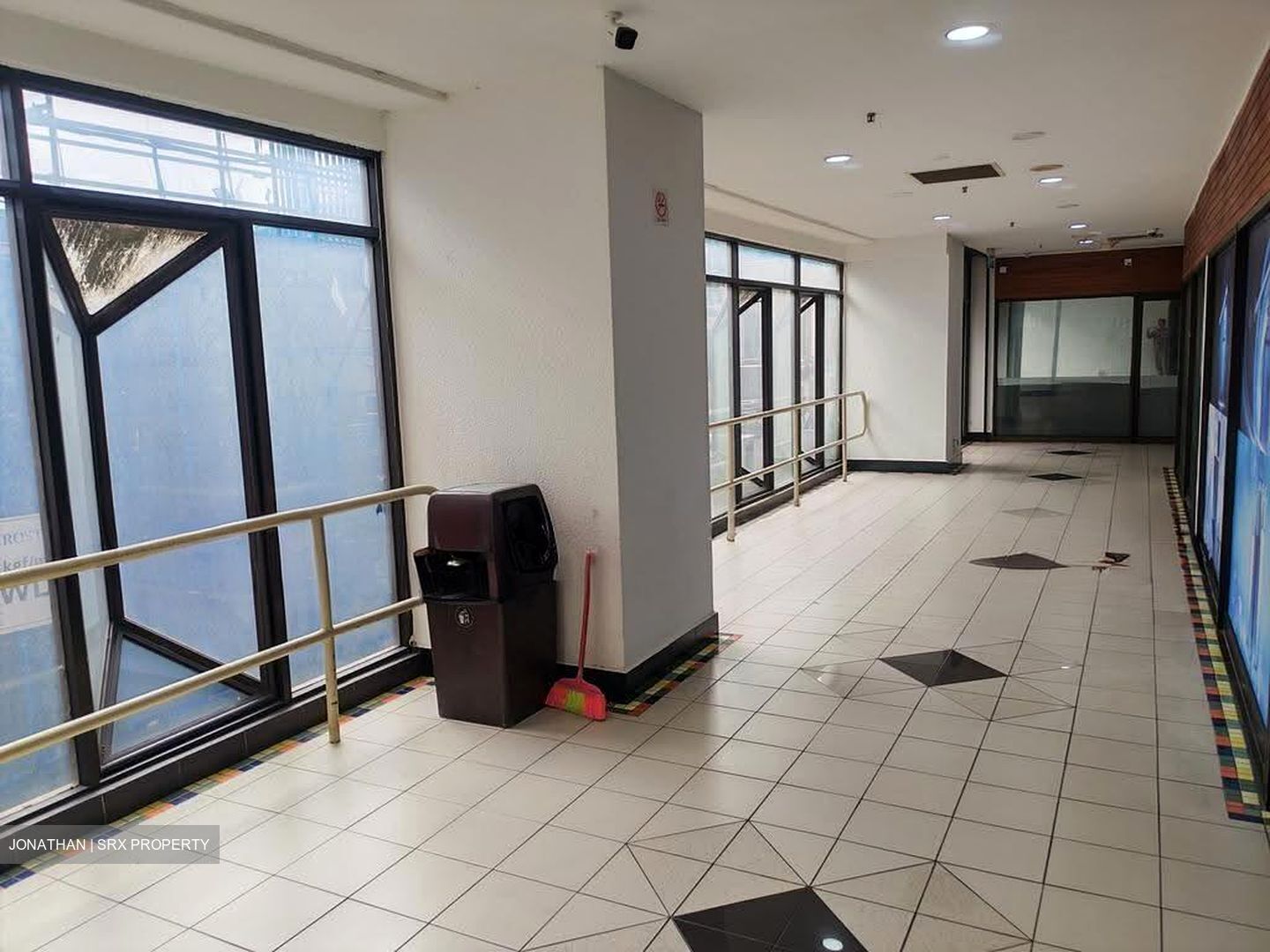 Parklane Shopping Mall (D7), Retail #617495631